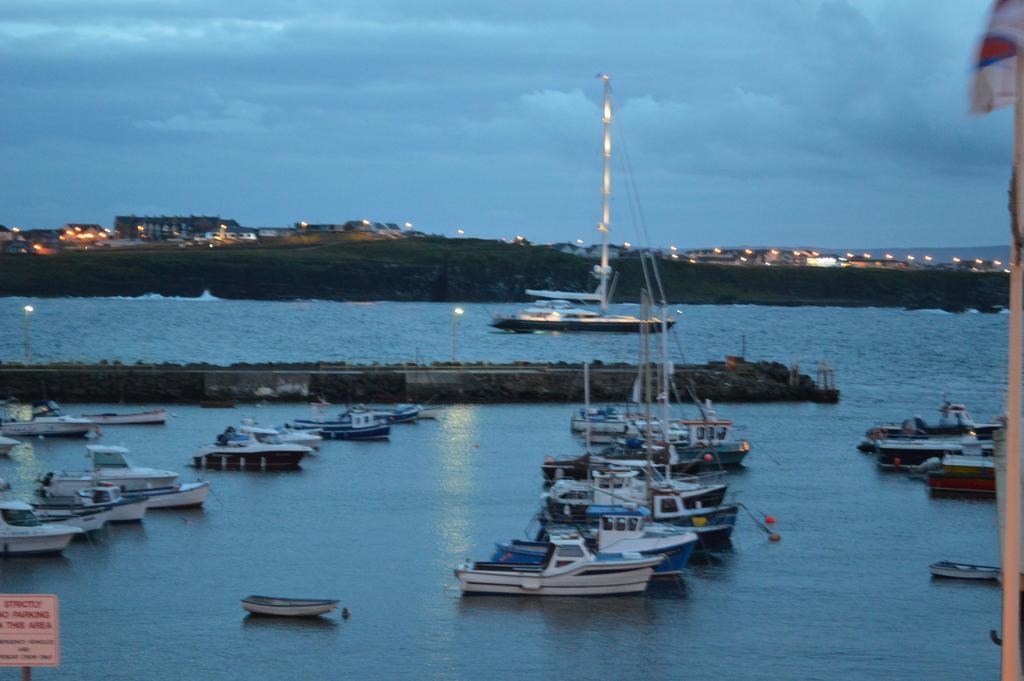 Pier39Portrush Adult Only Acomodação com café da manhã Exterior foto